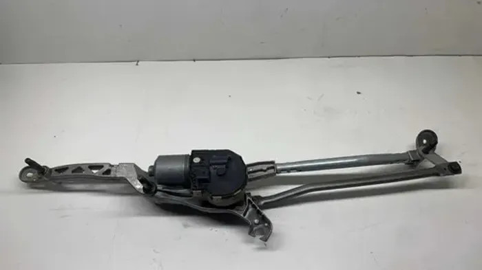 Maquina Limpador Parabrisa Mercedes C180 2011/2014 339702144