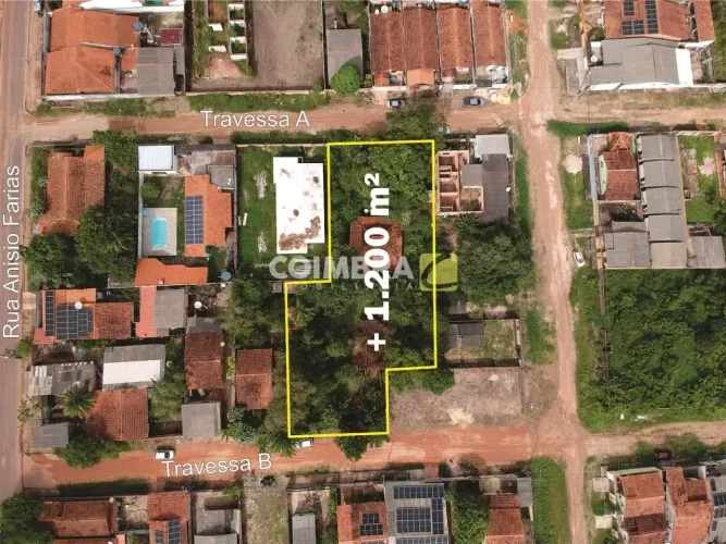 Área Ampla de 1.200 m² no Maracanã  Totalmente Documentada e Pronta para Construir ou Inve