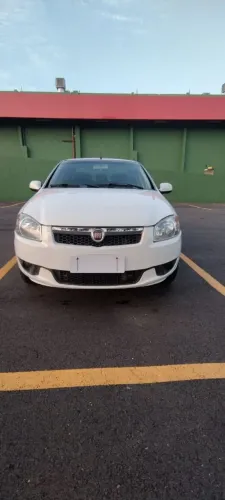 Fiat Siena EL Celeb. 1.0 MPI Fire Flex 8V 4P 2014