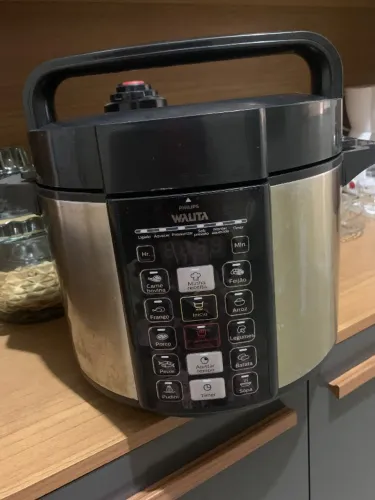 Panela de pressão elétrica