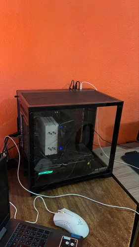 Pc gamer i5 9400f + RX5700 XT + 16 RAM 