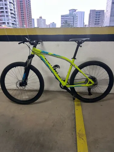 Bicicleta mtb Specialized pitch