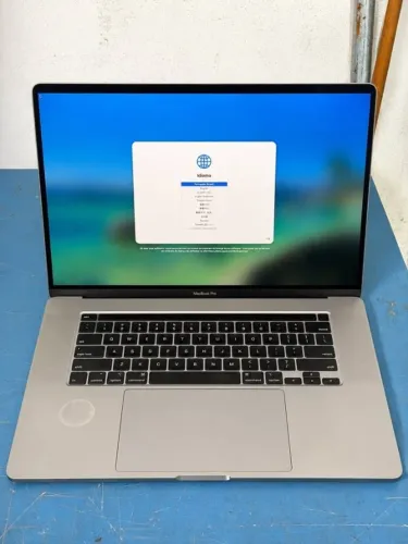 MacBook Pro 16" 2019 i9 16GB 1TB SSD Radeon 5500M 8GB