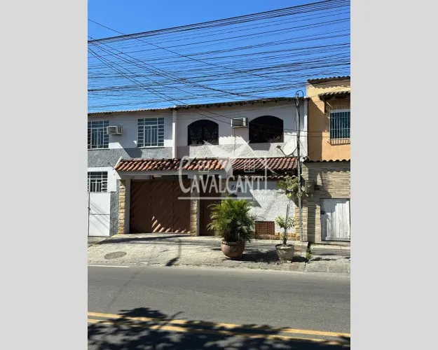 Casa de 2 quartos com mobília em Ampliação - Itaboraí - RJ
