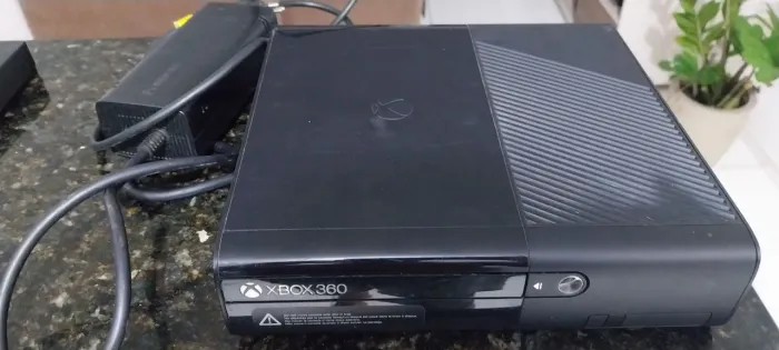 Xbox 360 para consertar.