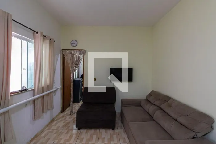 Casa à Venda - Vila Jacuí, 3 Quartos, 240 m2