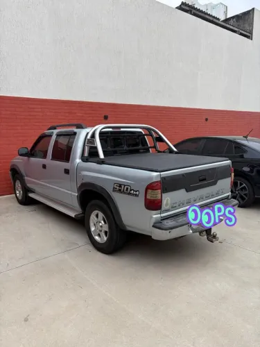 Chevrolet S10 P-up Tornado 2.8 TDI 4x2/4x4 CD Dies 2010