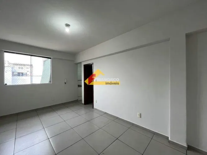Apartamento localizado no bairro Centro