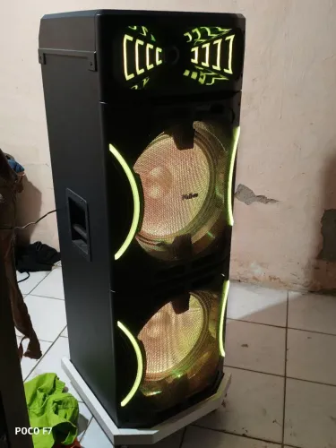 Caixa de som philco