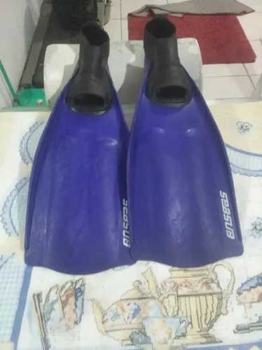 Pé de pato nadadeira