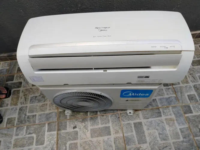 Vendo ar condicionado Midea 9 mil btus inverter