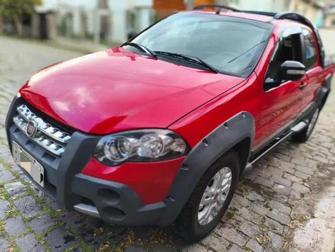 Fiat Strada Adventure1.8/ 1.8 Locker Flex CD 2011