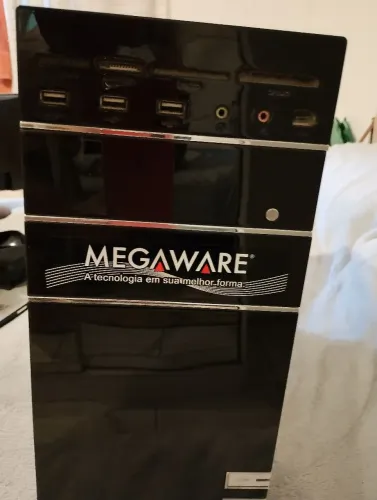 Desktop Megaware UPD Mega Home - Xeon 3.0GHz - Leia descrição