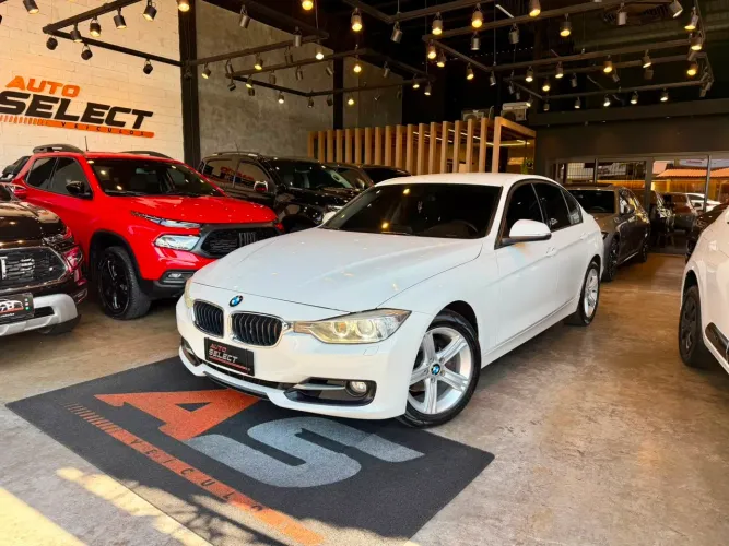 BMW 320I A 2.0 Turbo/activeflex 16V 184cv 4P 2015