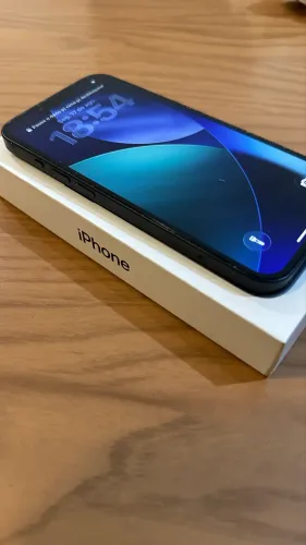 iPhone 13 128GB