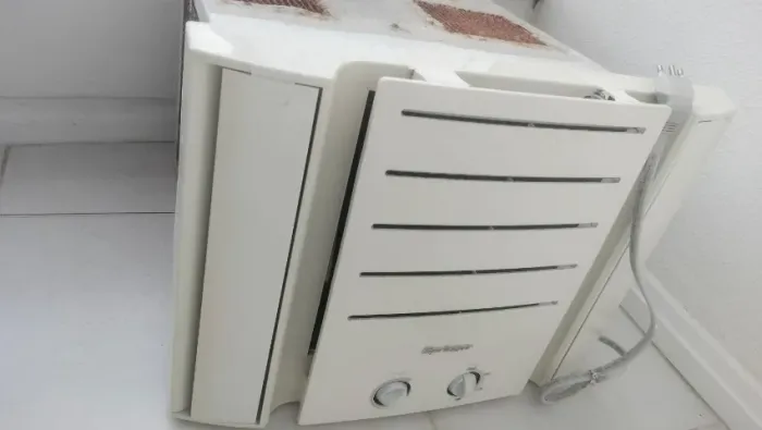 Ar condicionado de janela