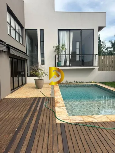 Casa Residencial de Alto Padrão para Aluguel em Estância dos Ipês, Uberaba