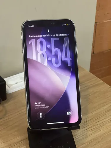 iPhone 11 Branco 64Gb 