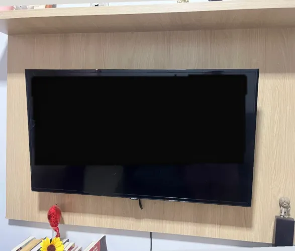 Tv para retirar peças