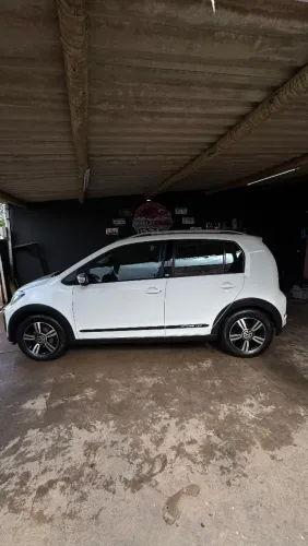 Volkswagen Up! Cross 1.0 TSI Total Flex 12V 5P 2018