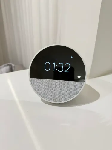 Alexa Echo Spot  | Cor Branca acompanha caixa original 