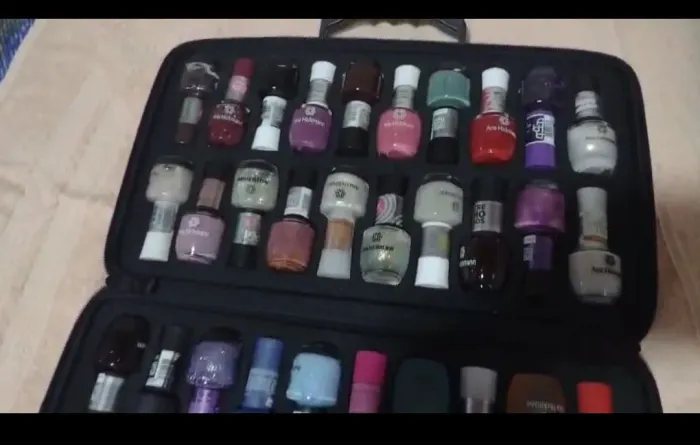Kit 40 esmaltes Ana Hickmann + maleta bag
