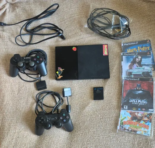 Console PlayStation 2 Slim + 2 Controles