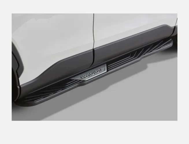 Estribo Corolla Cross novo !!!