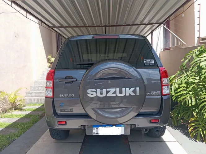 Suzuki Grand Vitara 2.0 16V 4x2/4x4 5P Aut. 2015