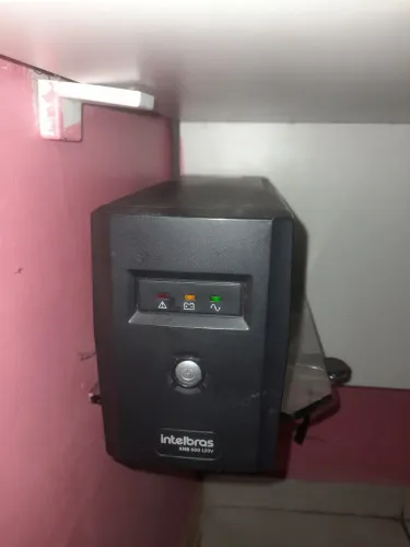 Nobreake intelbras 600va bateria nova