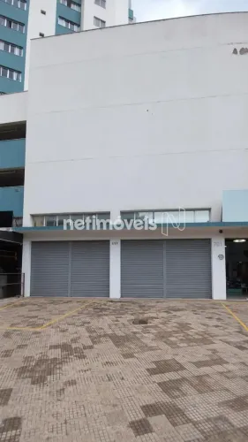 LOJA COMERCIAL EM FRENTE AO COLÉGIO DONA CLARA!