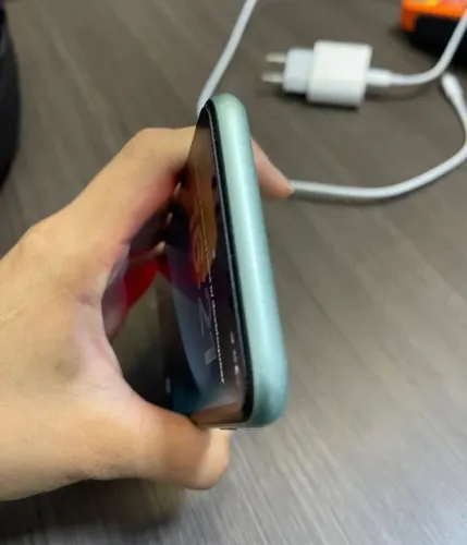 iPhone 11 verde