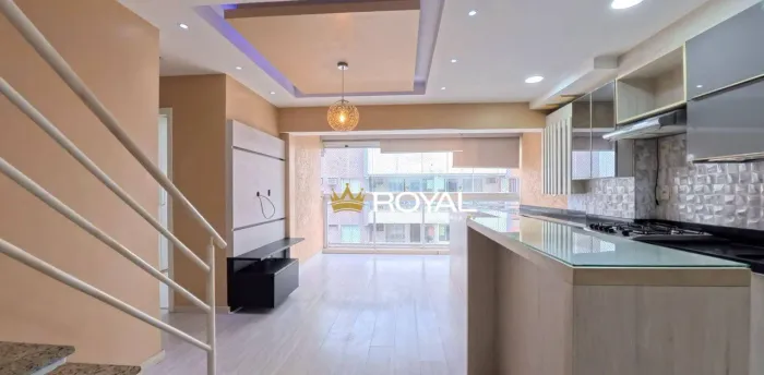 Cobertura com 3 quartos (sendo 1 suíte) e 2 vagas à venda, 125 m² por R$ 0 - Taquara - Rio