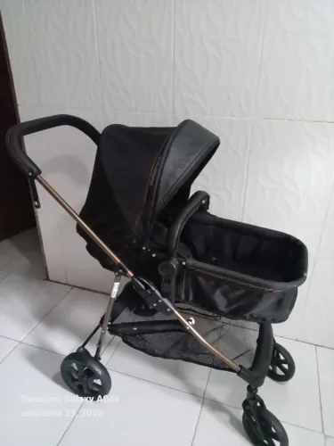 Carrinho de bebê Moisés novíssimo