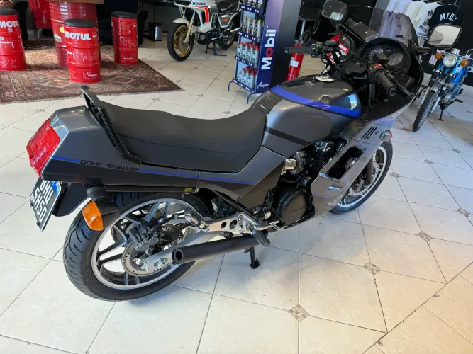 Honda CBX750 Indy (7Galo)