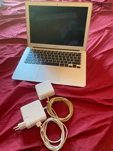 Vendo MacBook para retirada de peças 