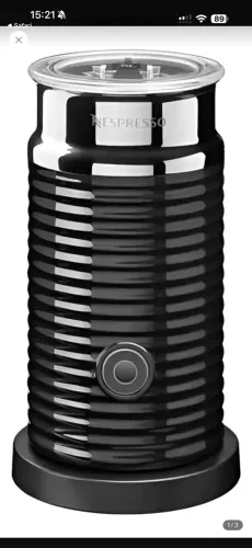 Espumador de leite Nespresso Aeroccino, cor preta