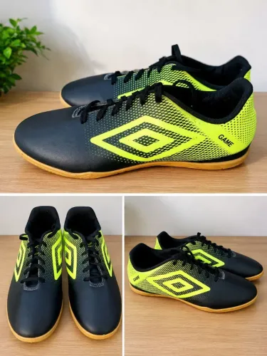 Chuteira Umbro Futsal Game Nº 40 Seminova