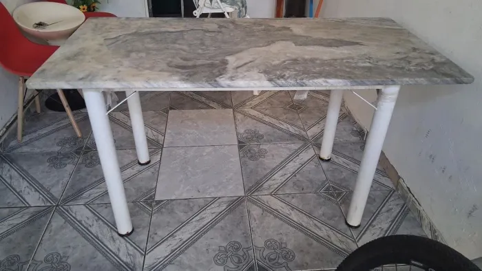 Mesa de mármore 