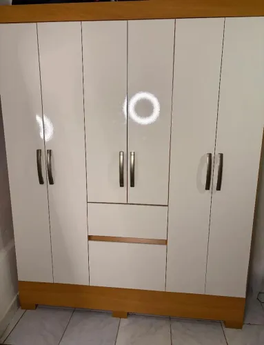 ? GUARDA-ROUPA NOVO - R$ 500,00 ?