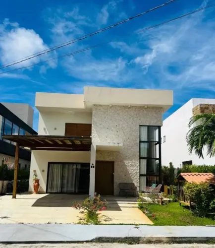 CASA NO CONDOMÍNIO MELÍCIO MACHADO