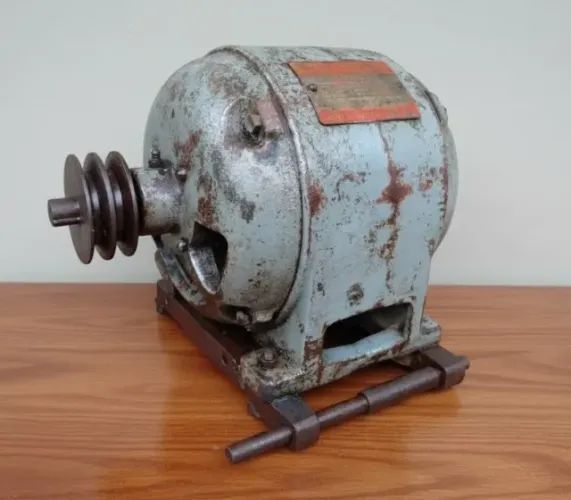Motor Trifásico Baixa Rotação