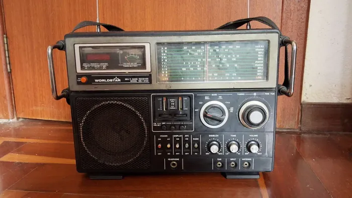 Rádio Colecionador Worldstar 