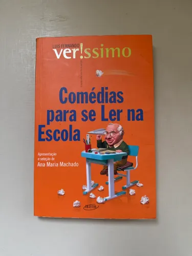 Livro ?comédias para se ler na escola?