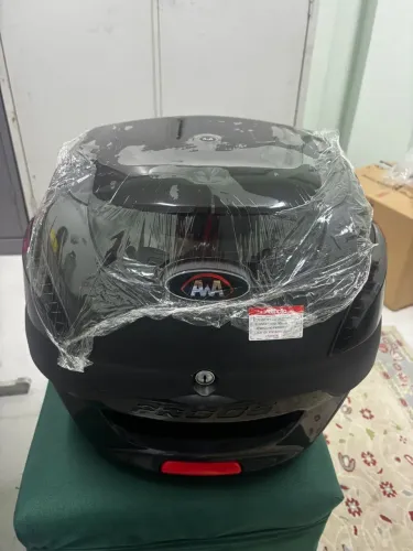 Baú para moto com suporte