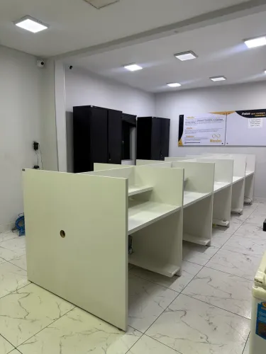 Estação de Trabalho Modular 10 Lugares - Back-to-Back