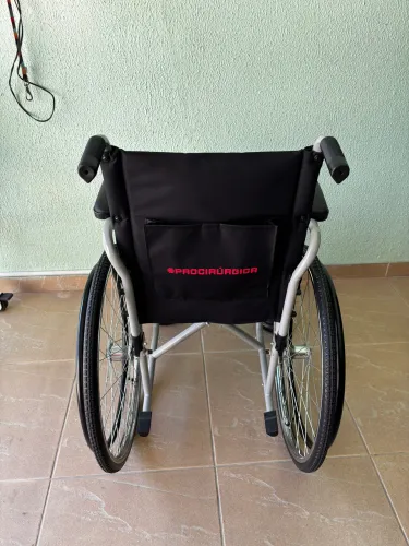 Cadeira de Rodas Procirúrgica PRO10000 - Pouco Uso