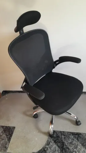 Cadeira ergonômica para home office