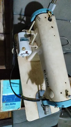 MÁQUINA DE COSTURA
