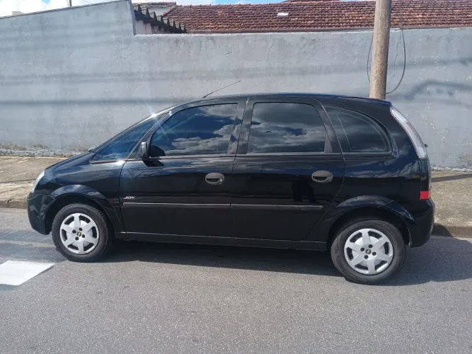 Chevrolet Meriva JOY 1.4 MPFI 8V Econoflex 5P 2011